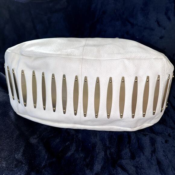 ROMYGOLD HUGE $595 PEBBLED WHITE LEATHER BAG BRASS HARDWARE595 - Picture 3 of 10